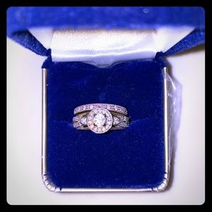 Wedding Ring Set